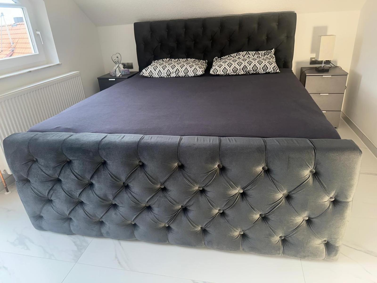 Flexible, Schoene Und Gut Aussehende Feriensuite Reutlingen Esterno foto